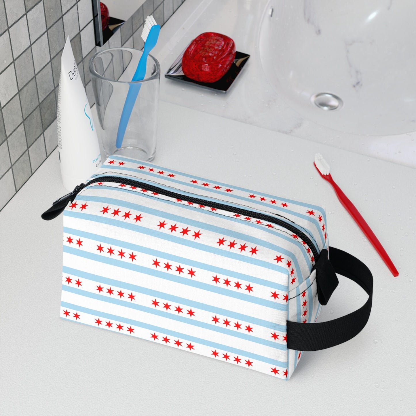 Chicago Illinois Windy City Flag Toiletry Bag
