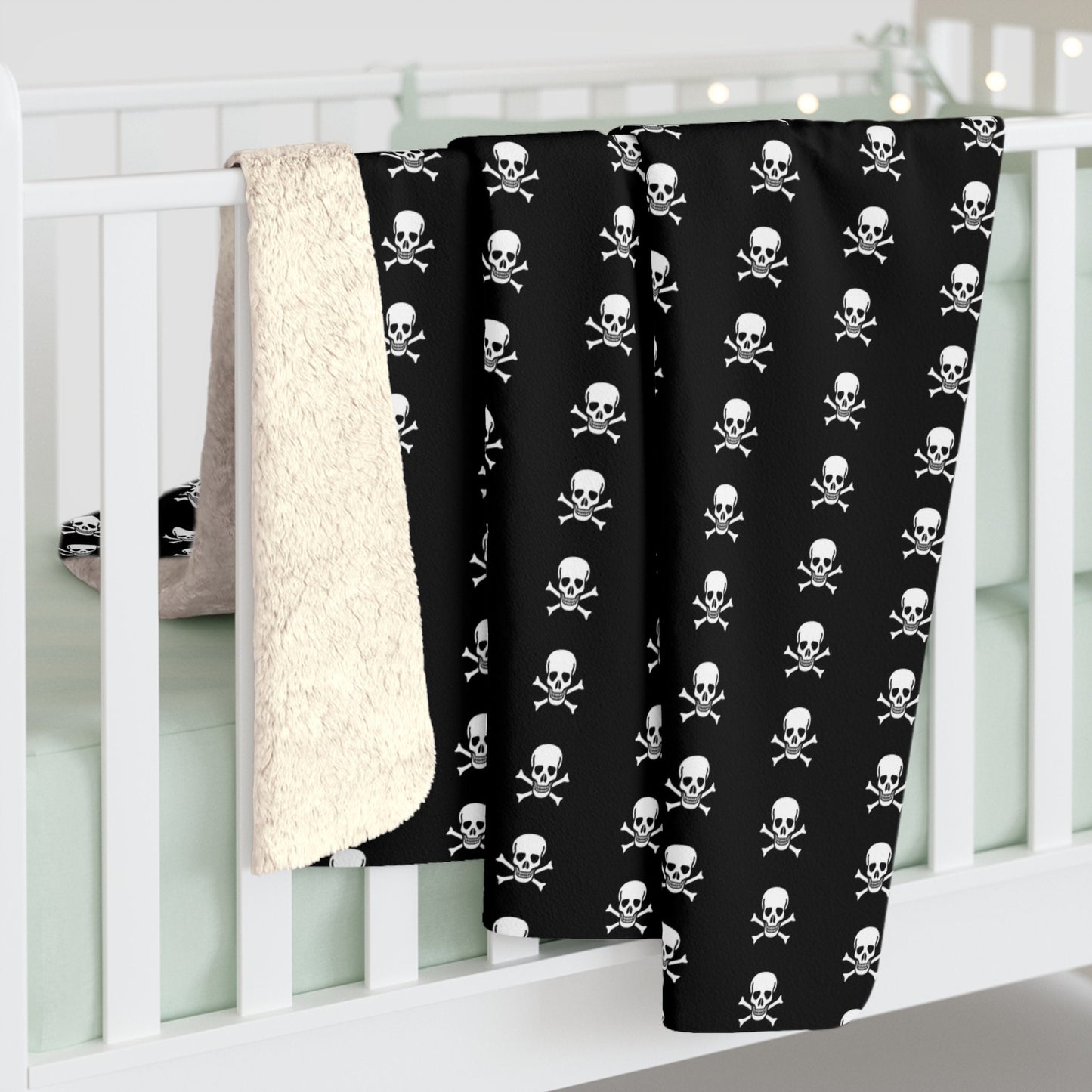 Jolly Roger Flag Sherpa Fleece Blanket